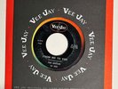 BEATLES Rare 1963 OVAL LBL THICK PRT “FROM ME TO YOU” VEE JAY # VJ-522 CRACK