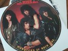 KISS,VINYLE,33T,MONSTERS OF ROCK 1988,CRAZY NIGHTS,comme neuf,pochette vierge