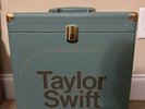 TAYLOR SWIFT MIDNIGHTS VINYL COLLECTOR'S CASE BLUE LIMITED EDITION  BRAND NEW