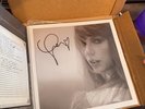 Taylor Swift Tortured Poets Department Vinyl & Autograph | WITH HEART