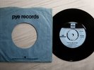 THE WINSTONS Color him father PYE INTERNATIONAL 7-inch 7N.25493