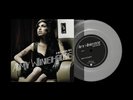 Amy Winehouse - BACK TO BLACK 7