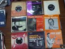 9 45 SINGLES EP RECORDS FRANK SINATRA , FATS WALLER, ROY ORBISON CHUCK BERRY