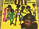 MILES DAVIS On The Corner US Columbia KC 31906 1A/1B VG+/VG+ Tested