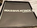 Massive Attack ‎– Singles 90/98    (11 x 12