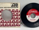 1969 The Commodores - Keep On Dancing - 45rpm 7