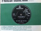 THE IN CROWD WHY MUST THEY CRITICISE/ I DON'T MIND PARLOPHONE LABEL FROM 1965