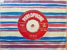 THE BEATLES Love me do / P.S. I love you Parlophone 45-R 4949 Classic pop 1962
