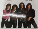 Kiss – Lick It Up Dutch 814297-1 Original VG+/VG+ 1983