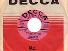 SEAN & THE BRANDYWINES - DRUGGIE GARAGE 45 - CODINE/SHE AIN'T NO GOOD - HEAR
