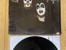 KISS️DEBUT 7001 W/SHRINK️FIRST PRESS RARE BLACK LETTER-AUCOIN 1974