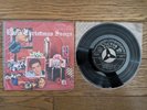 ELVIS PRESLEY Elvis' Christmas Songs 1958 Japan EP Poly-Lined Sleeve EP-1334