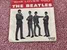 Beatles She Loves You/I'll Get You w/ Sleeve Swan S-4152 45 Vinyl