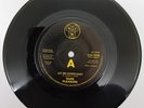 RARE PLEASURE - LET ME DOWN EASY / ( LONG VERSION ) - DJM RECORDS - 1976 UK