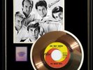 THE BEACH BOYS GOD ONLY KNOWS 45 RPM GOLD RECORD W-PRINTED AUTOGRAPH SIGNED RARE
