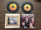 2 original Beatles 1967 45rpm w  picture sleeve Hello Goodbye..Strawberry Fields