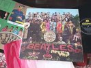 THE BEATLES -     Sergeant Pepper,    COMPLETE ORIG 1967 UK MONO LP ...NICE COPY