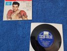 Elvis Presley -- Kid Gallahad -- Japan EP -- Excellent Condition