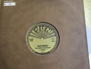 Elvis Presley - That's all Right / Blue moon of (UK 2004 10