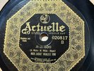 Pathe Actuelle - Nick Lucas Ukulele Trio - 'Ji-Ji-Boo' / Old Virginia Way - RARE