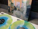 OASIS DEFINITELY MAYBE 30th ANNIVERSARY DOUBLEN TRI COLOUR VINYL LENTICULAR LTD