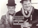 Stan Laurel & Oliver Hardy - Honolulu Baby, 7