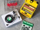 The Beatles x Crosley 3 Bluetooth Turntable Player Carrying Case Rsd & Vinyls