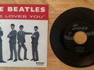 45 SP THE BEATLES SHE LOVES YOU SWAN 4152 WITH DON'T DROP OUT ON LABEL