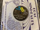 LINDA THORSON HERE I AM 1968 COLUMBIA DNZ 10604 VG+ THE AVENGERS