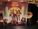 Kiss – Love Gun       Vintage Vinyl LP w/Blood Liner Casablanca crc NBLP 7057