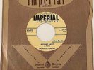 Rockabilly Chick 45 LAURA LEE PERKINS Kiss Me Baby/I Just Don't Like This Kind