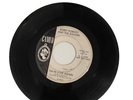 Garage  45 RPM  Bobby Roberts And The Raveons on Cameo: How Can I Make Her Mine/