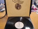 ZZ Top – First Album 1980 UK Textured Sleeve Vinyl Billy Gibbons Dusty Hill