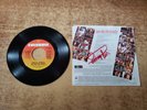 HAND AUTOGRAPHED 1980s VG++ QUINCY JONES USA FOR AFRICA WE ARE THE WORLD 45