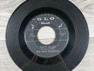 The New Fugitives - That’s Queer / She’s My Baby 45 RPM 7” Vinyl Glo Records