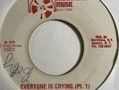 DAVE  ROBINSON Everyone Is Crying MERRITONE Killer  Roots Reggae 7