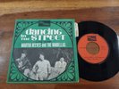 MARTHA REEVES & THE VANDELLAS - DANCING IN THE STREET - TAMLA MOTOWN