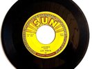 CARL PERKINS - Matchbox / Your True Love - 45rpm 1957 SUN Records 261 Rockabili