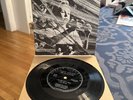 They Might Be Giants Wiggle Diskette 331/3 , Everything Right Is Wrong + Miss Me