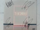 THE 1975 I Like It When You Sleep LP Autographed Vinyl Clear SIGNED