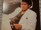 MICHAEL JACKSON THRILLER - RARE BACK COVER ERROR VINYL RECORD QE 38112 1st PRESS