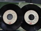 SELENA GUATEMALA LOT Baila Esta Cumbia / La Llamada LOS DINOS 2 VINYL SINGLES