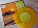 Weezer ISLAND IN THE SUN 7