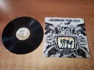 HAND SIGNED PHIL LYNOTT 1970s VG+ COVER & EXCELLENT LP Thin Lizzy Jailbreak LP33