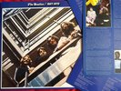 THE BEATLES 1967-1970 GATEFOLD BLUE ALBUM - 2 X LP PLUS INSERTS - MINT CONDITION