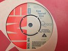 QUEEN - Keep Yourself Alive - EMI 2036 - DEBUT 7 inch single