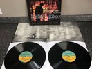 2LP VINYL NEIL YOUNG AND CRAZY HORSE SLEEPS WITH ANGELS 1994 EUROPE 1ST PRESS NM