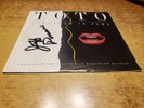 HAND SIGNED JEFF PORCARO 1984 EXCELLENT Toto Stranger In Town/CHANGE OF HEART 45
