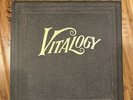 PEARL JAM - VITALOGY ( ORIGINAL 1994 LP)