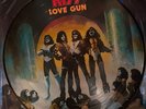KISS LOVE GUN LP PICTURE DISC SEALED W/POSTERS